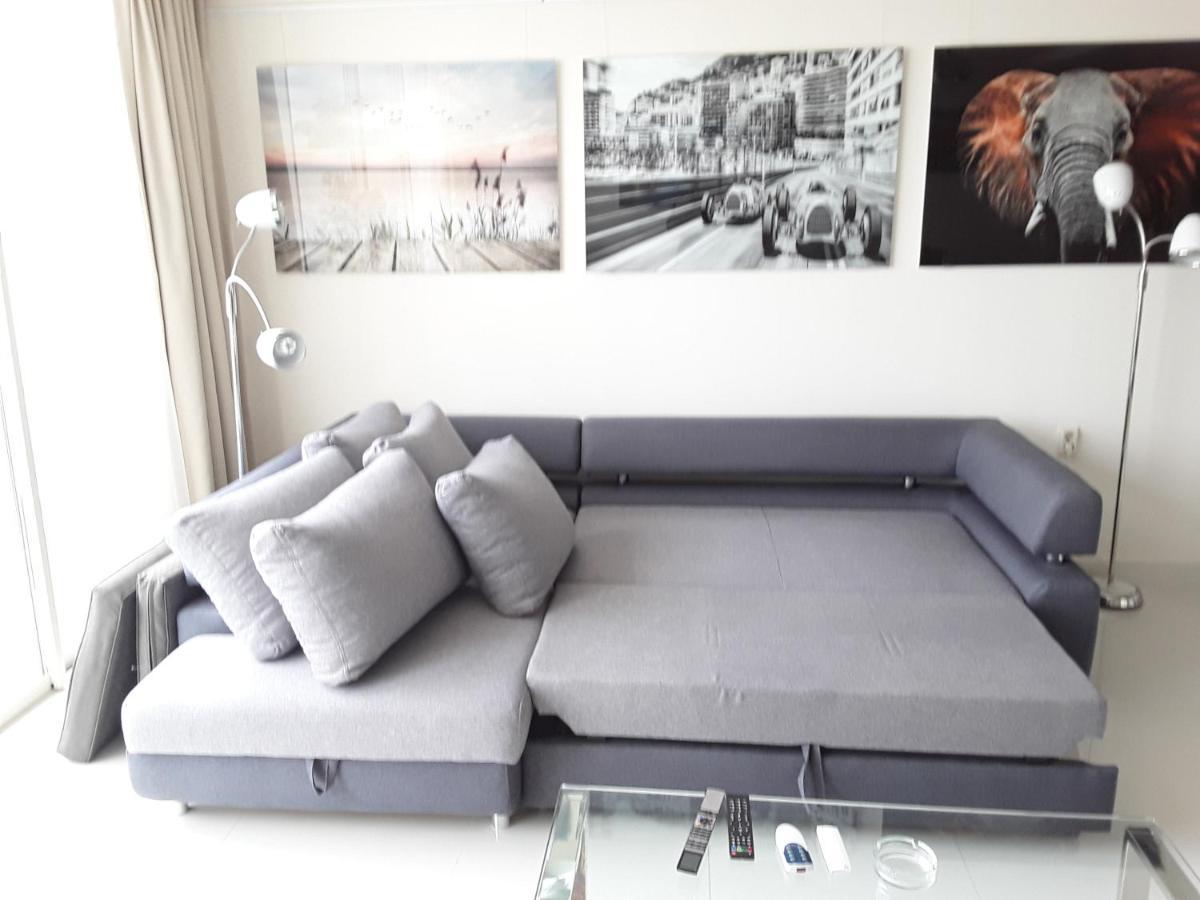 マルベーリャFront Port Line Sleeps 6アパートメント エクステリア 写真